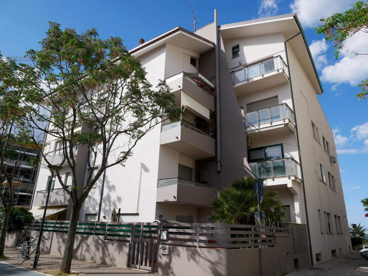 Attico 96 Apartment Песаро Екстериор снимка